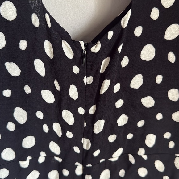 Reformation WILDFLOWER POLKA-DOT GEORGETTE MIDI DRESS IN BLACK 2 - Picture 12 of 16